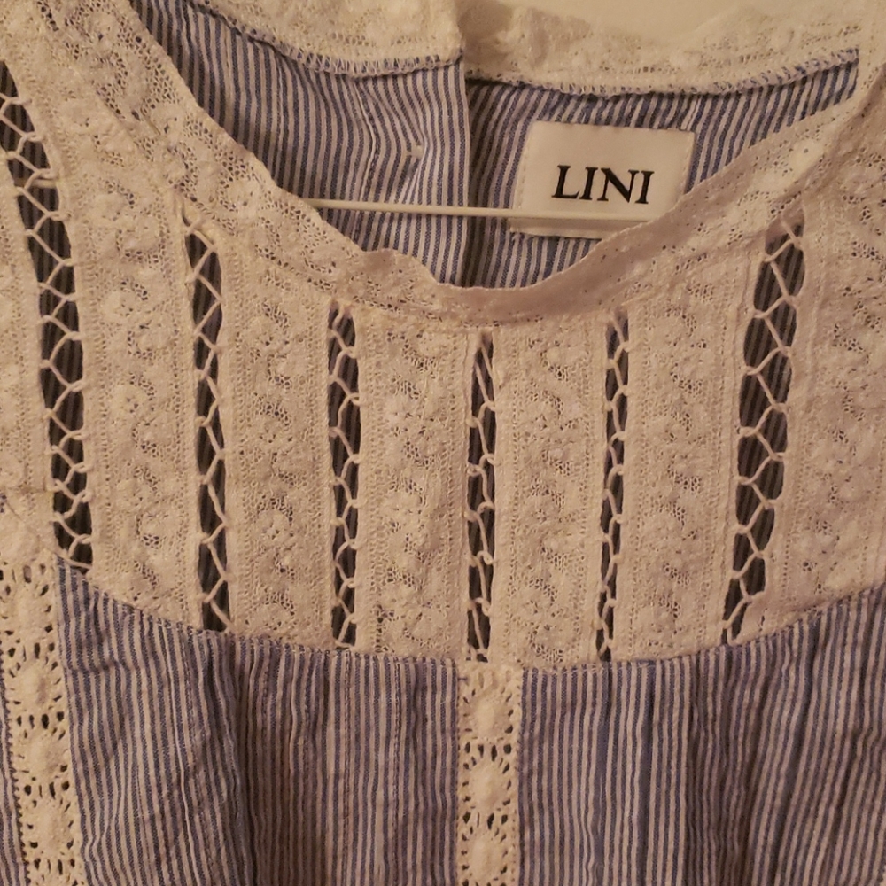 LINI BLOUSE - Picture 2 of 10